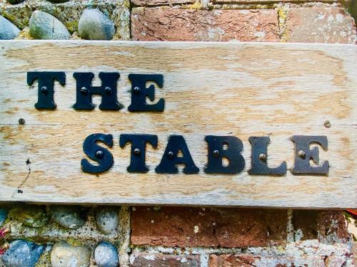 The Stable - Beautiful Barn Conversion