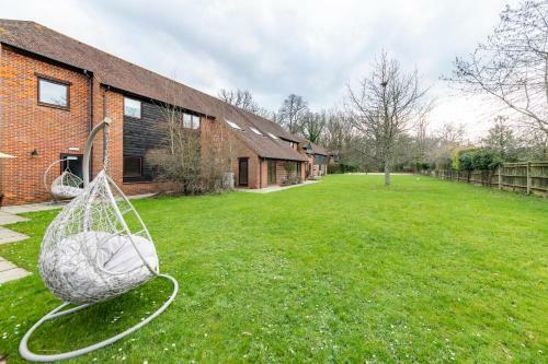 Apartamento Charming 20-bed Self Contained Dwelling In Hook