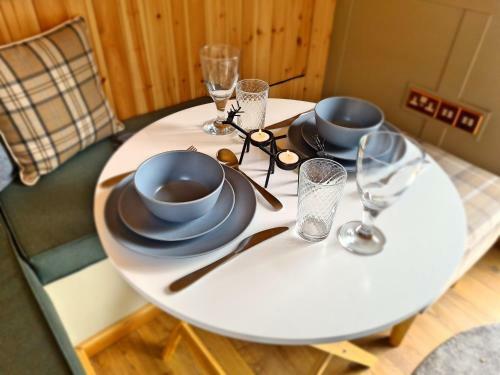 Lodge Peak District Shepherds Hut