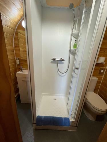 Bed & Breakfast Coastal Pods