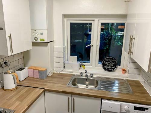 The Boutique Windmill Apartments With Hot Tubs