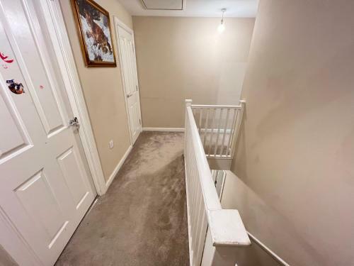Apartamento Modern 4 Bed House In Sittingbourne Sleeps 8