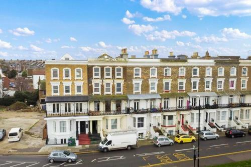 Apartamento Duplex Seafront Property With Private Roof Terrace