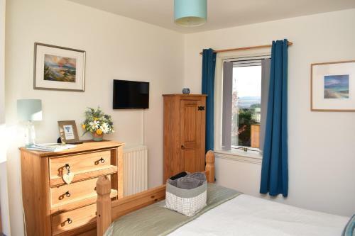 Lycia Rooms + Self Catering