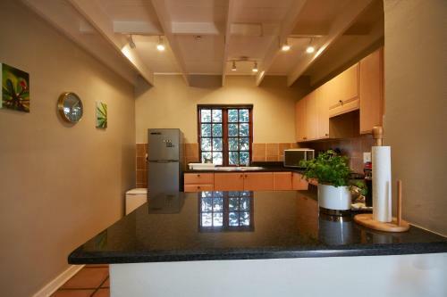 Apartamento Luxurious & Centrally Located Home Away From Home