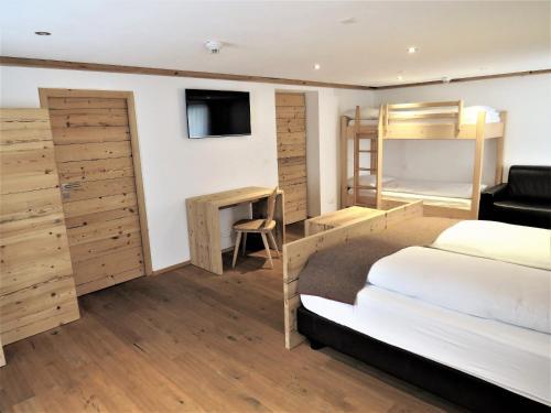 Hotel Crusch Alba Swiss Lodge