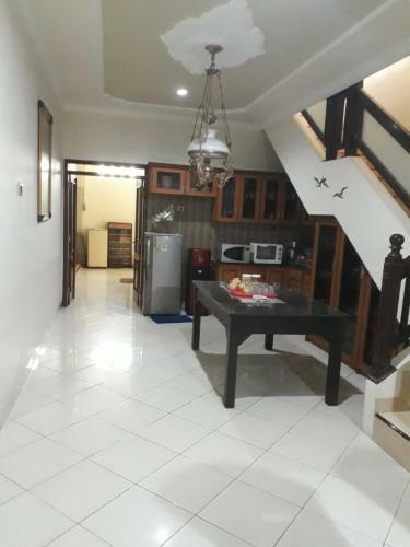 Hostal Denisa Guest House