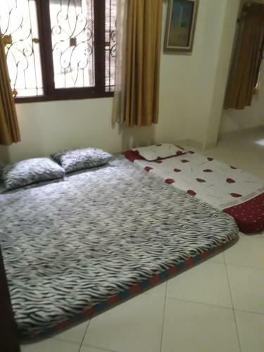 Hostal Denisa Guest House