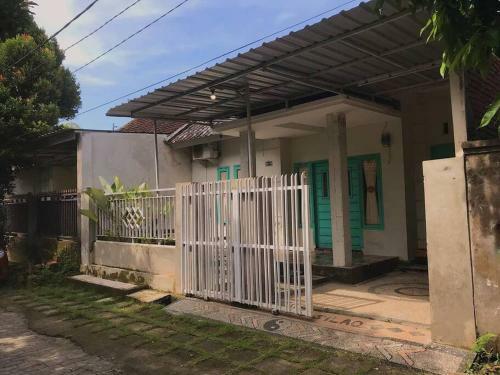 Kamar Lombok - Comfortable, Accessible, Affordable
