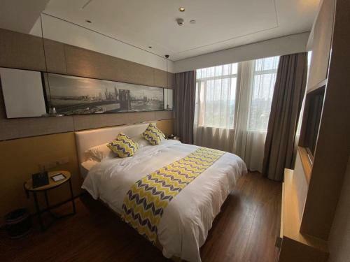 Hotel ????????????