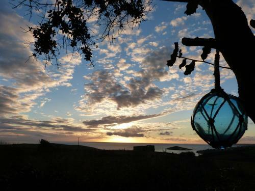 Sunset Lodge