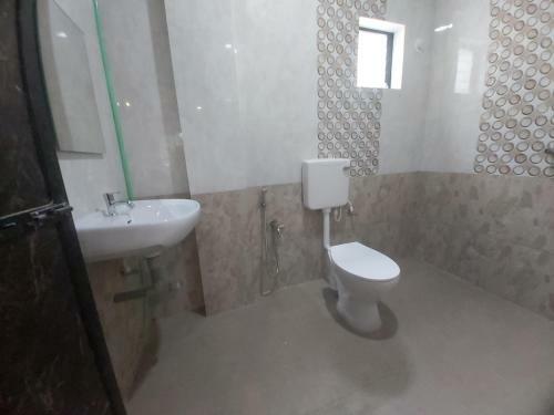 Hostal Calangute Beach Bird