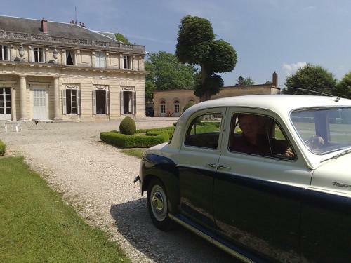 Bed & Breakfast Le Ch�teau De Bressey & Son Orangerie