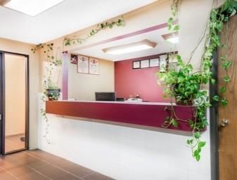 Motel Super 8 - Paris