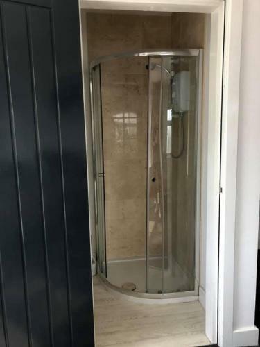 329 Hedon - Grey House