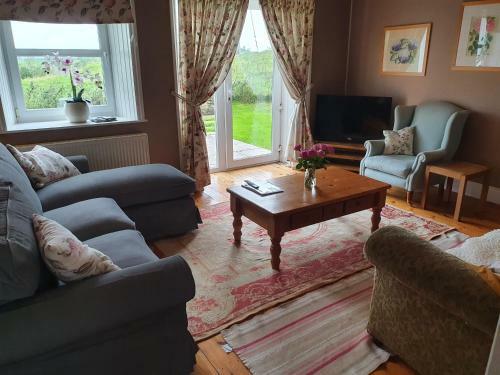 Barcloy Honey House