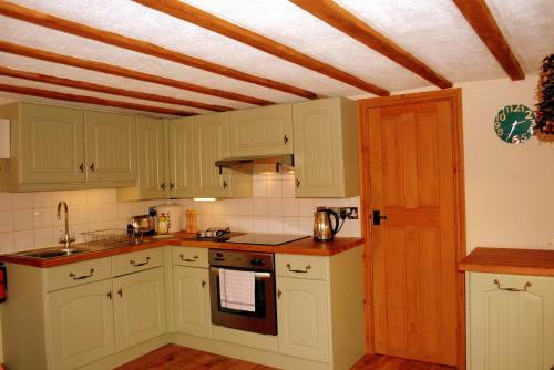 Hillocks Cottage, Kniveton