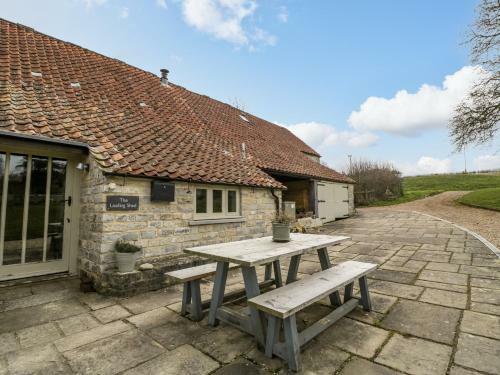 The Loafing Shed