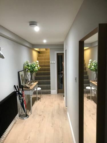 The Apartment, Lower Ground Floor,1 Clarendon Place
