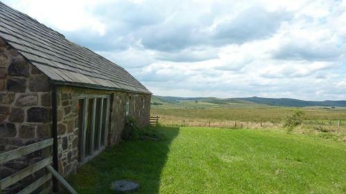 Hazel Barrow Farm Cottage