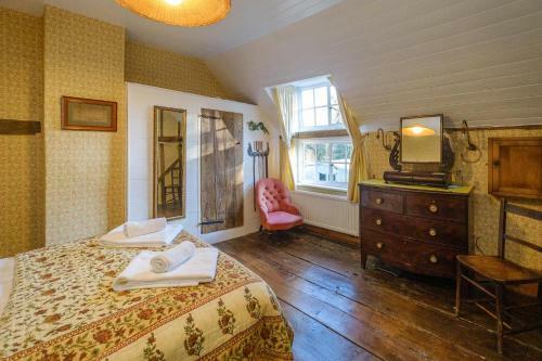 Gunhill Cottages