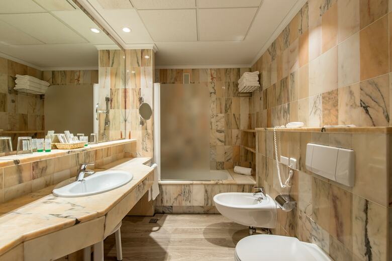 Oliva Nova Golf Beach & Golf Hotel