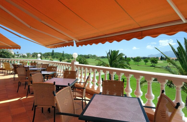 Oliva Nova Golf Beach & Golf Hotel