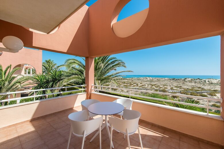 Oliva Nova Golf Beach & Golf Hotel