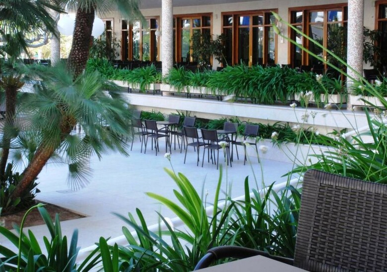 Hotel Los Robles