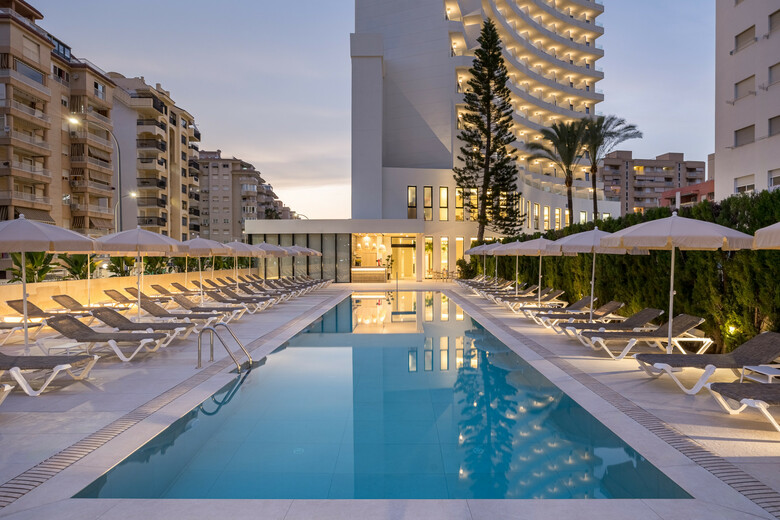 Hotel Rh Arena