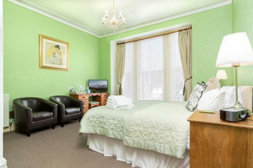 Hostal Dolafon Guest House