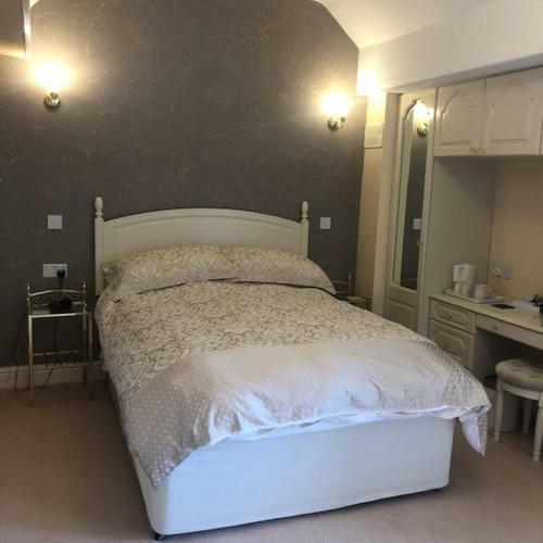 Hostal Sunnycroft Private Hotel