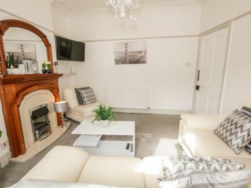 25 Ty Gwyn Road