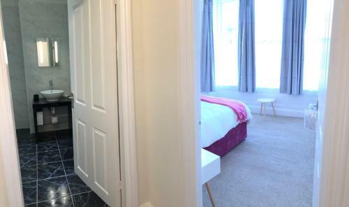 Apartamento Mostyn Villa