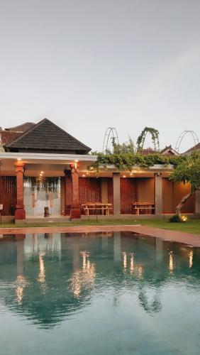 Rakaayu Kuta