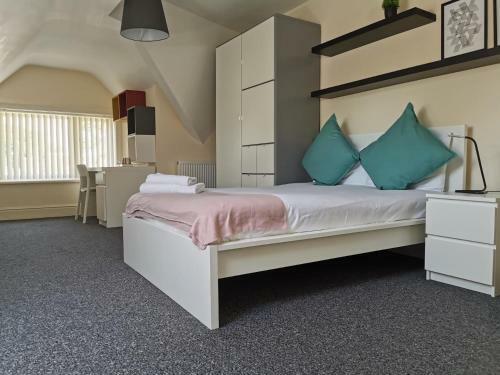 Hostal Abbeyfield Guesthouse