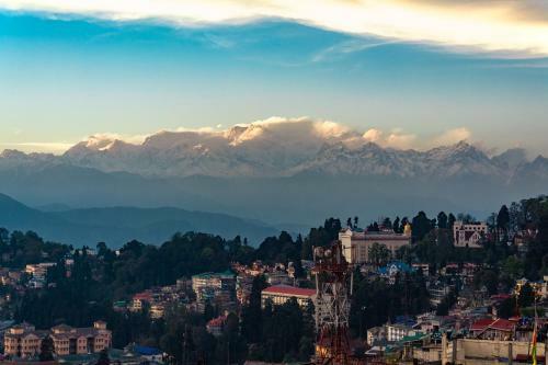 Hotel Sumi Vista T V Tower Darjeeling