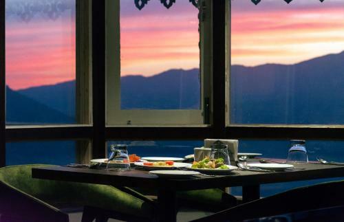 Hotel Sumi Vista T V Tower Darjeeling