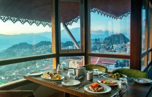 Hotel Sumi Vista T V Tower Darjeeling