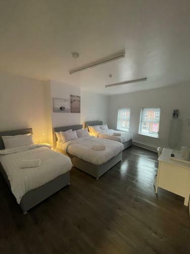 Hotel County Road Accommodation