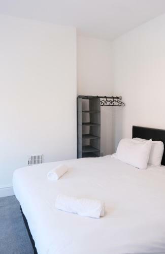 Apartamento The Kop End Serviced Accommodation - 4 Bedrooms, 2 Bathrooms