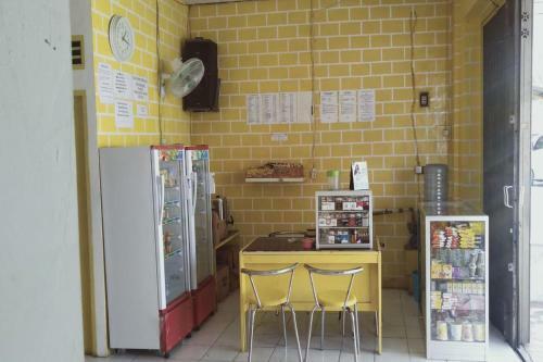 Hostal Penginapan Rotan Master