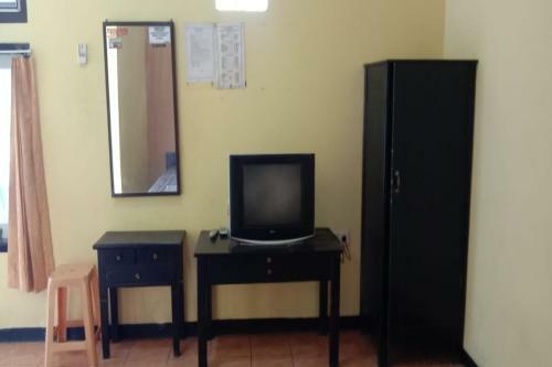 Oyo 90627 Hotel Mutiara