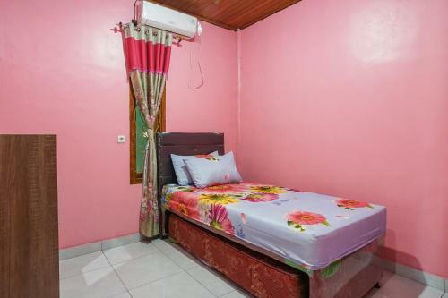 Hostal Rumah Kost Maple