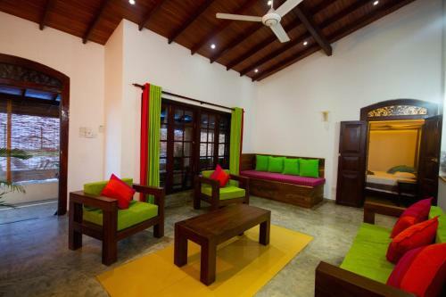 Hamilton Beach Villa