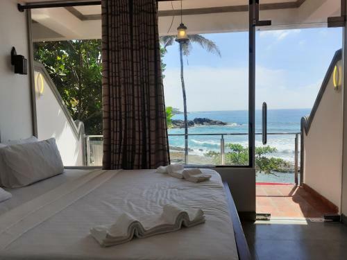 Hostal Coral Beach Hotel