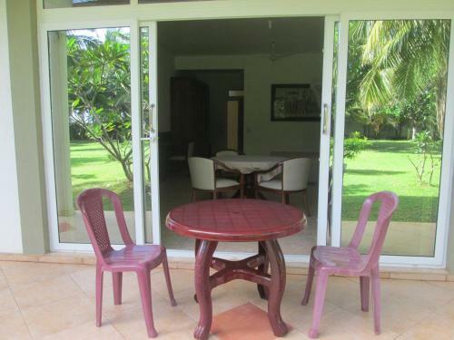 Bed & Breakfast Raja Beach Hotel