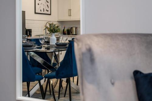 Apartamento Gorgeous 2 Bed Apt - Waterfront, Parking & Balcony - Sleeps 6!