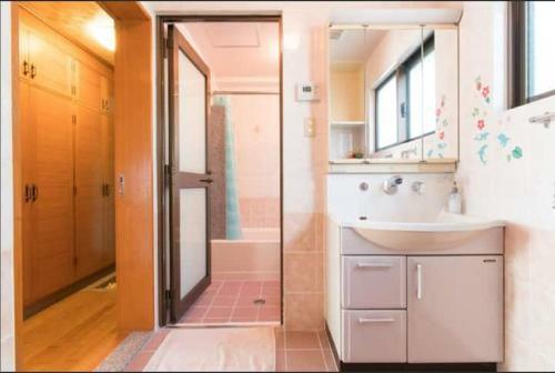 Apartamento Aloha Mansion 202 - Vacation Stay 11614