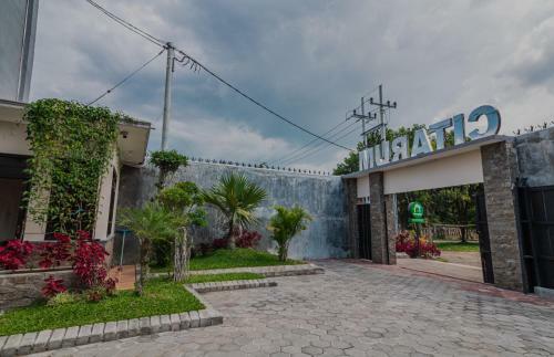 Hostal Citarum Homestay Syariah By Innapps